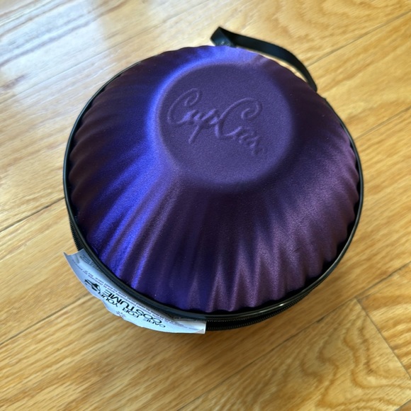 Muscle Dazzle Competition Suit with case, extra rhinestones & jewelry. - Picture 17 of 17